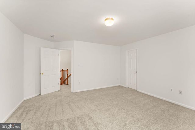 8352 MIDDLE RUDDINGS DR, Lorton, VA 22079