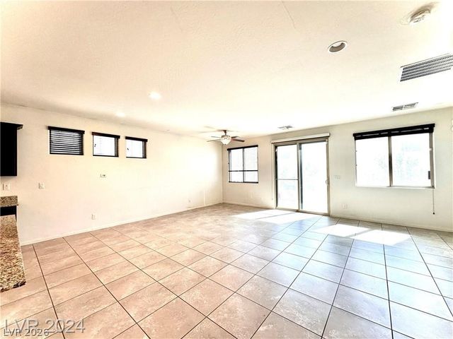 5708 Akula Bay Street, North Las Vegas, NV 89081
