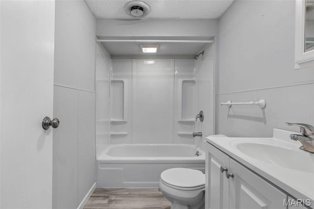 640 E Capri Drive, Bonne Terre, MO 63628