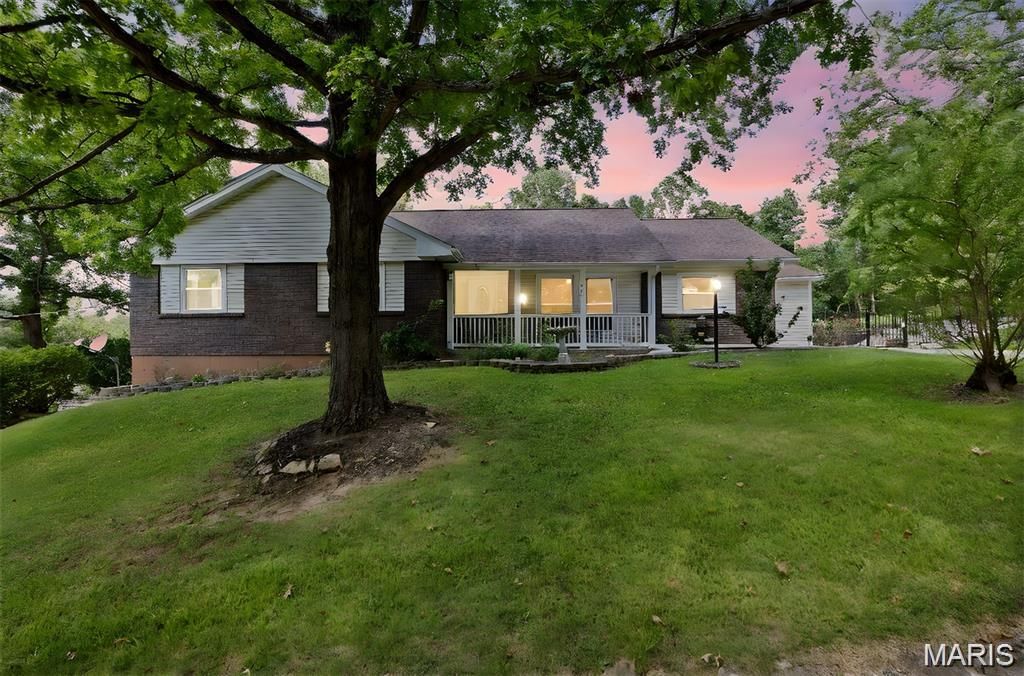 640 E Capri Drive, Bonne Terre, MO 63628