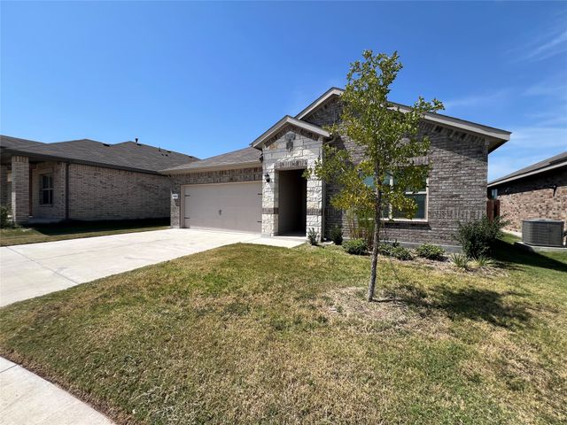 9608 Cherryville Road, Fort Worth, TX 76108