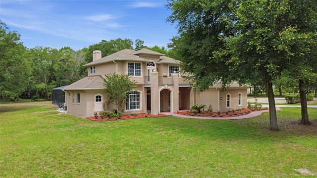 530 N BLUE LAKE AVENUE, Deland, FL 32724