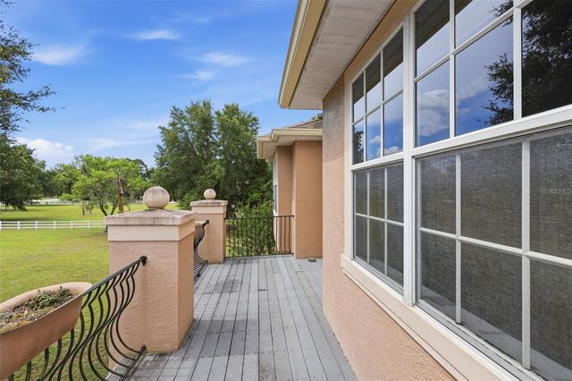 530 N BLUE LAKE AVENUE, Deland, FL 32724