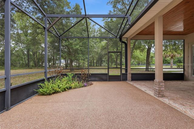 530 N BLUE LAKE AVENUE, Deland, FL 32724