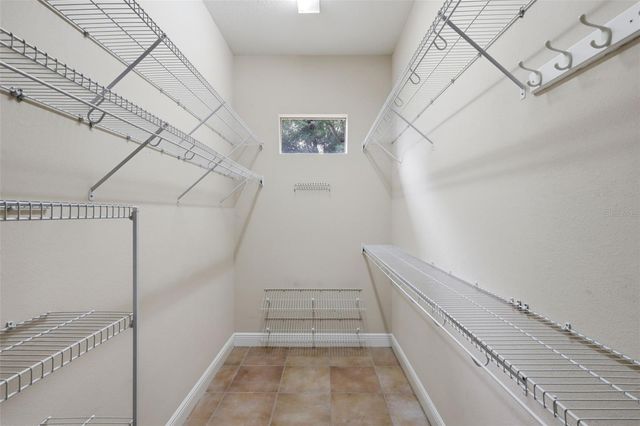 530 N BLUE LAKE AVENUE, Deland, FL 32724