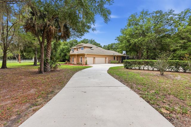 530 N BLUE LAKE AVENUE, Deland, FL 32724