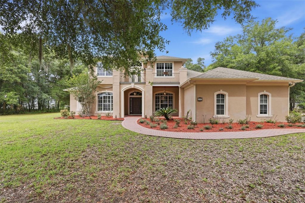 530 N BLUE LAKE AVENUE, Deland, FL 32724