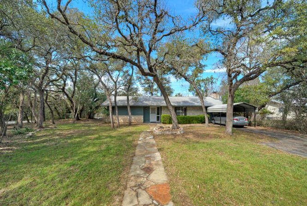 5600 Lakeview DR, Austin, TX 78734