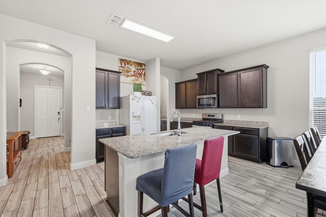 2409 Maple Stream Drive, Fort Worth, TX 76177