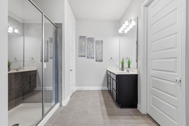 2409 Maple Stream Drive, Fort Worth, TX 76177