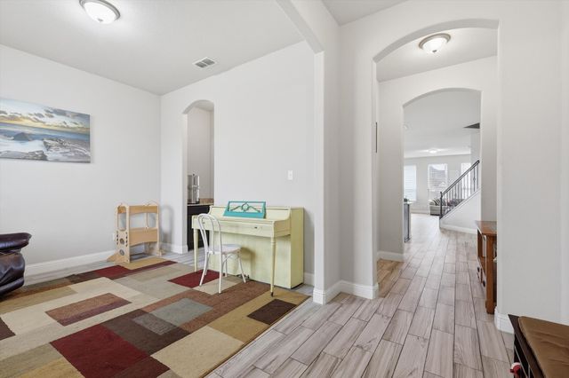 2409 Maple Stream Drive, Fort Worth, TX 76177