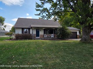 1105 S Wight Street, St. Johns, MI 48879