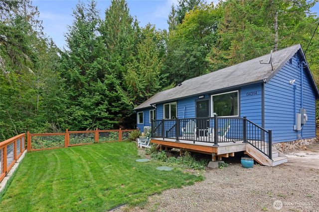304314 Highway 101, Brinnon, WA 98320