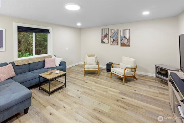 304314 Highway 101, Brinnon, WA 98320