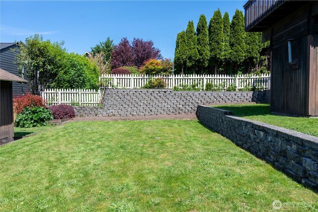 4033 52nd Place SW, Seattle, WA 98116