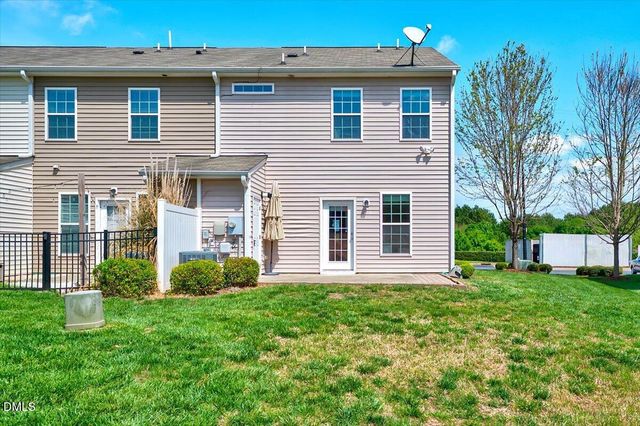 1104 Renewal Place, Raleigh, NC 27603