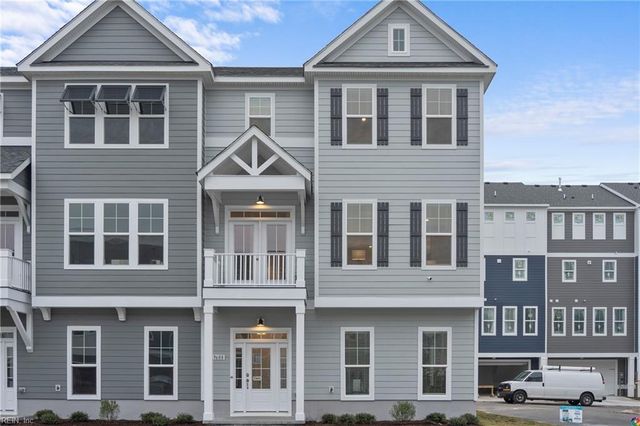 9608 21st Bay ST, Norfolk, VA 23518