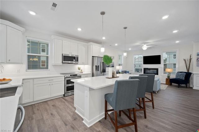 9608 21st Bay ST, Norfolk, VA 23518