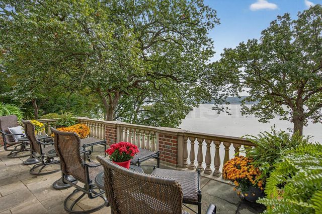 4215 River Road, Toledo, OH 43614