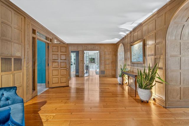 4215 River Road, Toledo, OH 43614