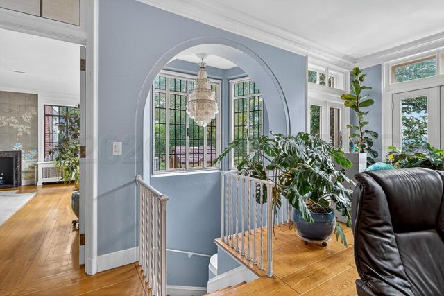 4215 River Road, Toledo, OH 43614