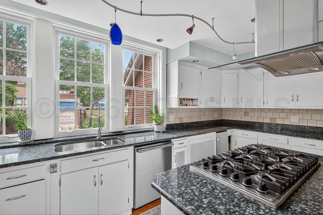 4215 River Road, Toledo, OH 43614