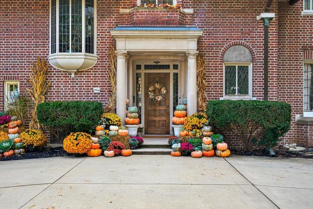 4215 River Road, Toledo, OH 43614