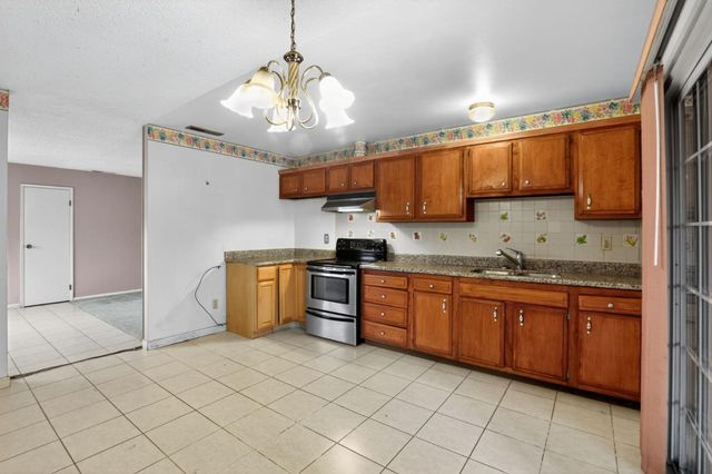 290 Zurich, Watsonville, CA 95076