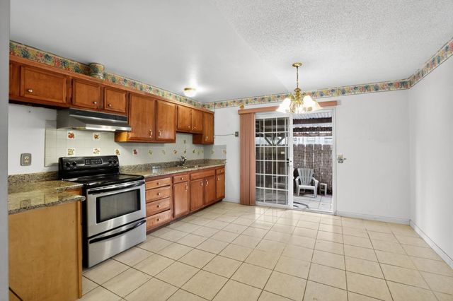 290 Zurich, Watsonville, CA 95076