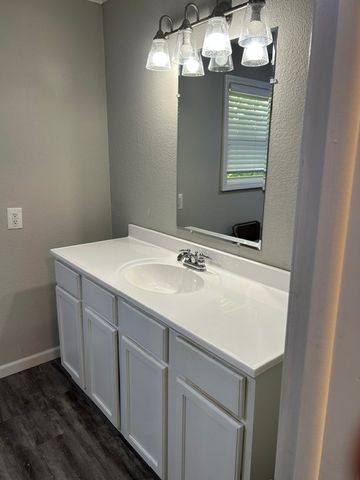 1301 Morris Avenue, Springdale, AR 72764