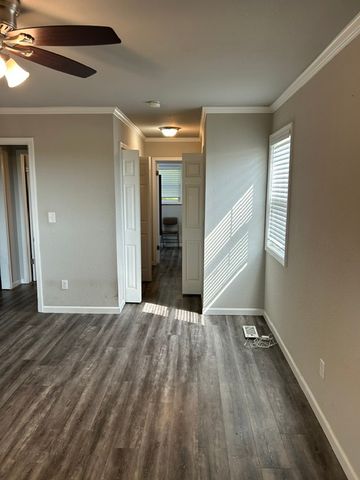 1301 Morris Avenue, Springdale, AR 72764