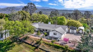 33867 Jennifer Court, Coarsegold, CA 93614