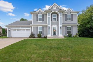 7871 N 94th STREET, Milwaukee, WI 53224