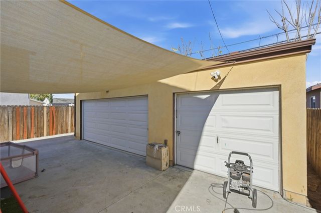 147 - 149 E 105th Street, Los Angeles, CA 90003