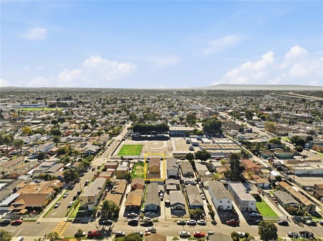 147 - 149 E 105th Street, Los Angeles, CA 90003