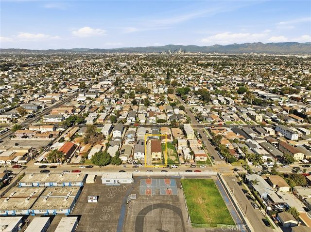 147 - 149 E 105th Street, Los Angeles, CA 90003