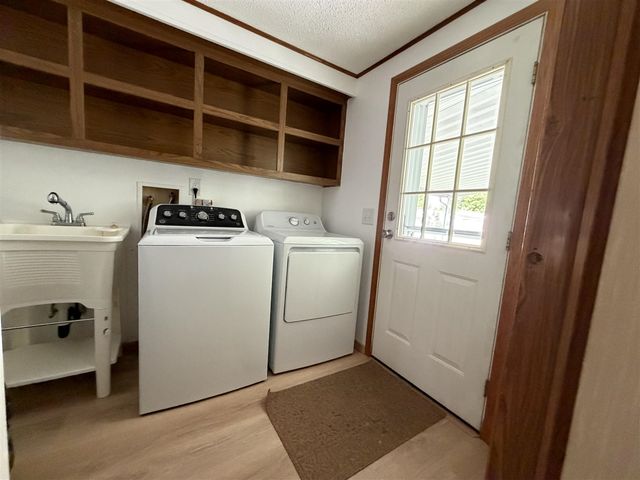 3110 Old Farm Road, Kalamazoo, MI 49004