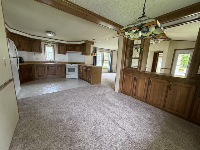 3110 Old Farm Road, Kalamazoo, MI 49004