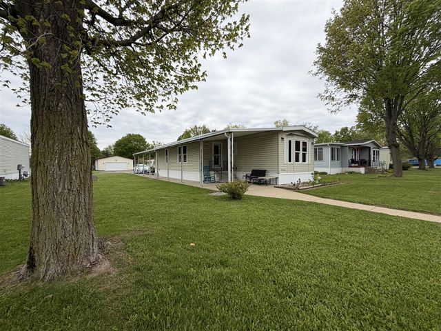 3110 Old Farm Road, Kalamazoo, MI 49004