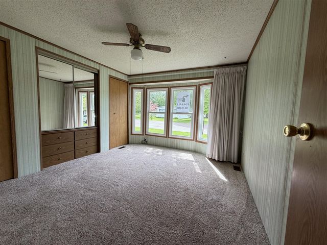 3110 Old Farm Road, Kalamazoo, MI 49004