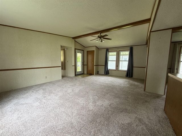 3110 Old Farm Road, Kalamazoo, MI 49004