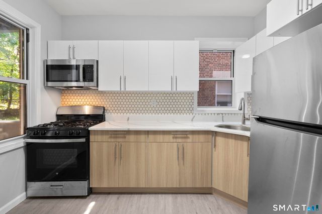 276 Bond Street, Bridgeport, CT 06610