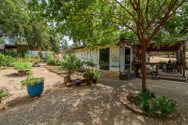 1641 Needmore Dr, Shingle Springs, CA 95682