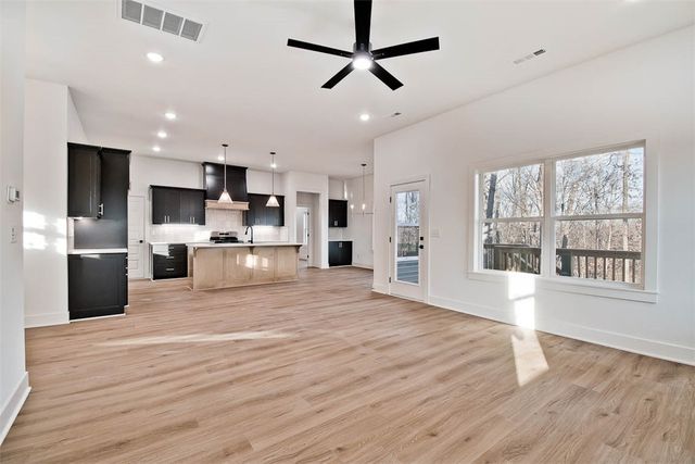 20 Kiswick Drive, Bella Vista, AR 72714