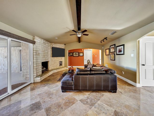 3015 Kensington Drive, Mesquite, TX 75150