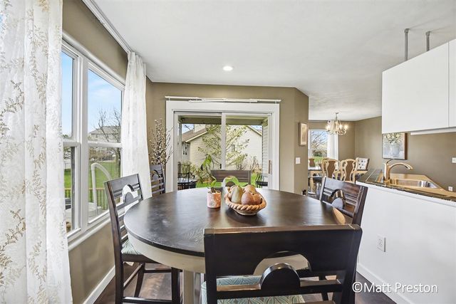 7707 Park Ridge Drive, Jenison, MI 49428
