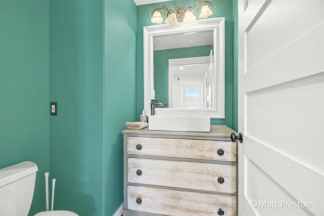7707 Park Ridge Drive, Jenison, MI 49428