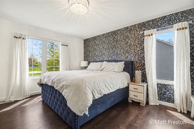 7707 Park Ridge Drive, Jenison, MI 49428