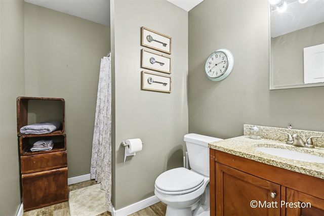 7707 Park Ridge Drive, Jenison, MI 49428