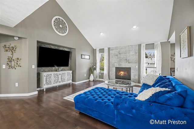 7707 Park Ridge Drive, Jenison, MI 49428